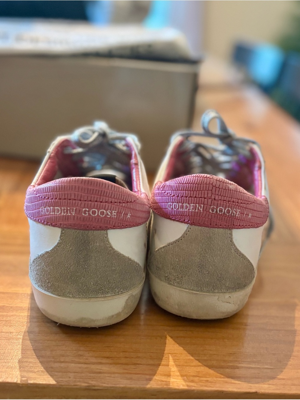 Golden Goose Superstar White Sneakers with Pink Lizard Lining and leather Star - Picture 3 of 10